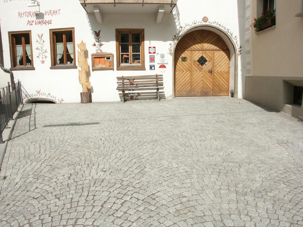 Piz Umbrail Hotel Santa Maria Val Muestair ภายนอก รูปภาพ